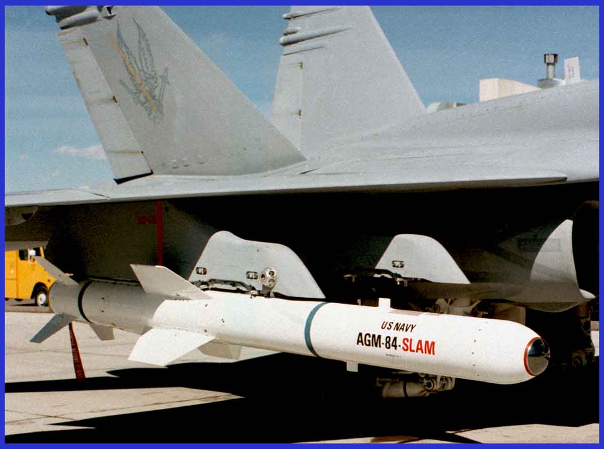 Photo Credit: USAF / AGM-84 SLAM mounted on the starboard side of an F-18 Hornet
