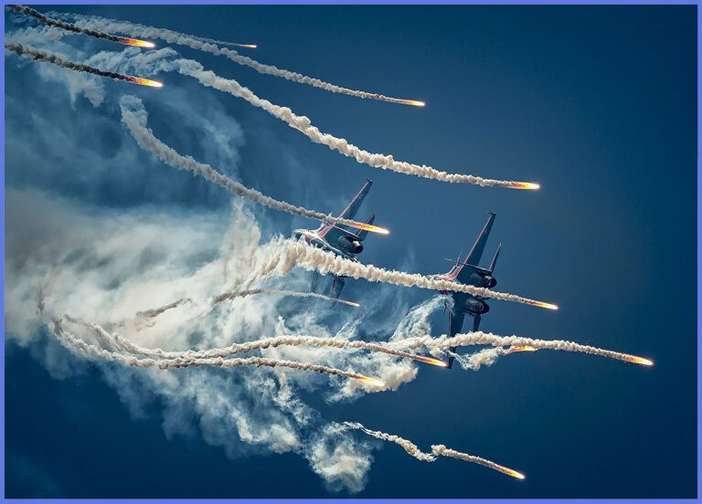 Photo Credit: Hesja Air-Art Photography / Discover the Best of Chaff and Flare in Aerial Defence